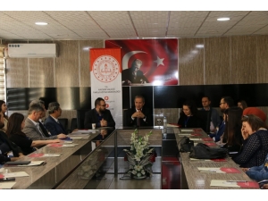 Yabancı Dil Eğitim Çalıştayı Yapıldı