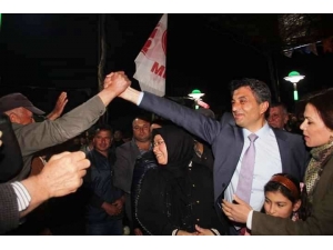 Başkan Selçuk, Doğduğu Mahallede Hasret Giderdi