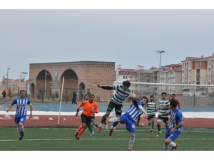 Kars 36 Spor Kendi Evinde Kaybetti