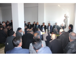 Ak Partili Taşkesenlioğlu: “Söz Konusu Toplantı Asla Camide Yapılmamış, Köy Konağında Düzenlenmiştir”