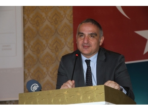 Bakan Ersoy’dan Partililerine Seçim Uyarısı: “Kaleyi Hiç Boş Bırakmayalım, Son Dakika Gölü Yemeyelim”