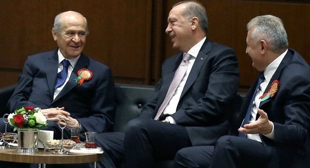 Bahçeli'den Cumhurbaşkanı Erdoğan'a Yeni Sıfat: Kanka