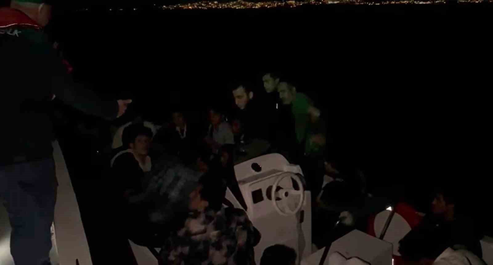 mobil-radar-tespit-etti-duzensiz-gocmenler-yakalandi