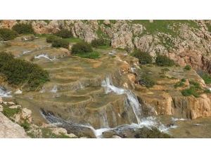 Doğa Harikası Şelale Keşfedilmeyi Bekliyor