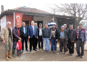 Salihli’nin Bağımsız Adayı Gökçe Vatandaşlara Projelerini Anlattı
