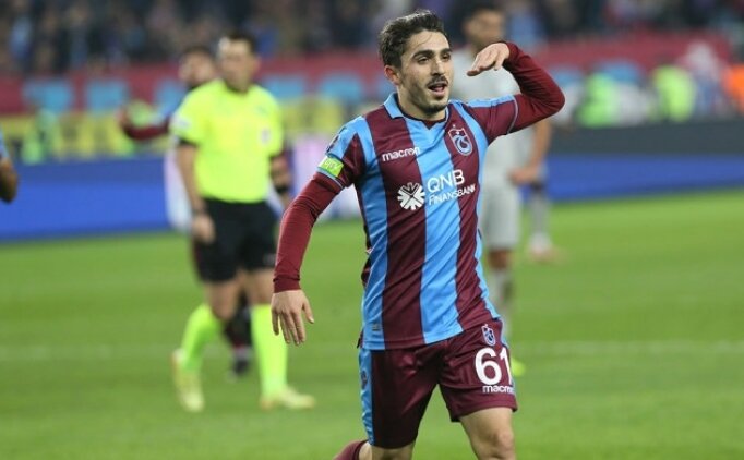 Abdülkadir Ömür: "iddialar Yalan, Çay Içip, Bisküvi Yiyoruz"