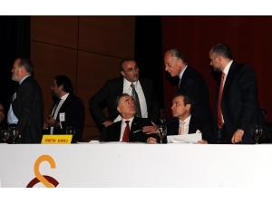 Galatasaray Yönetim Kurulu Üyelerinden İbra Yorumu