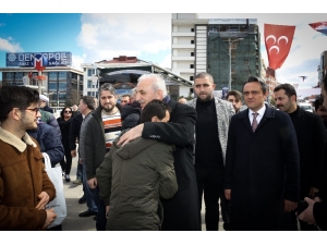 Ümraniyeliler Yenikapı Mitingine Hareket Etmeye Başladı