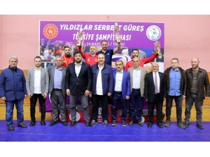 Türkiye Yıldızlar Serbest Güreş Şampiyonası Sona Erdi