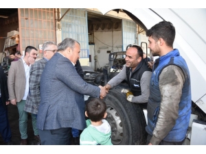 Başkan Çerçi Esnafı Ziyaret Etti Destek İstedi