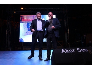 Davutlar’da Fuat Akdoğan Coşkusu