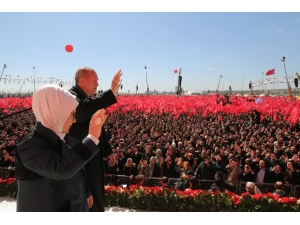Cumhurbaşkanı Erdoğan, Miting Alanına Geldi