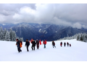 Gümüşhaneli Dağcılar Çanakkale Şehitleri İçin Yürüdü