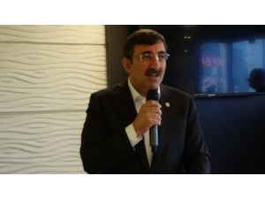 Ak Parti’li Yılmaz: “Birbirine Benzemez 4 Parti Bir Araya Gelmiş, Bir De Saklamaya Çalışıyorlar”