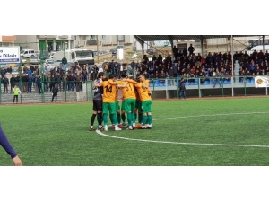 Malatya Yeşilyurt Belediyespor Lidere Patladı