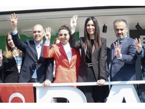 Ak Parti Genel Başkan Yardımcısı Karaaslan: