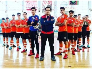 Liseler Arası Futsal Şampiyonasında İki Kayseri Takımı Finallerde Yer Alacak