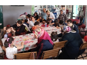 Prof. Dr. Gökay Bozkurt; “Down Sendromu Bir Hastalık Değildir”