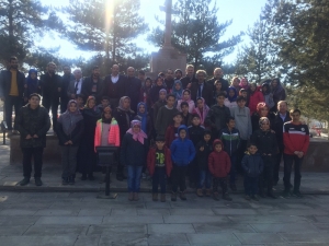 Devlet Korumasındaki Çocuklardan Şehitliklere Ziyaret