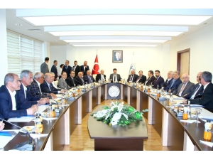 Kilis Vakfı’ndan 7 Aralık Üniversitesi’ne Ziyaret