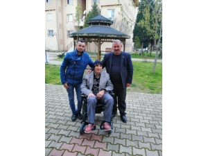 Akülü Aracına Salihli Belediyesi İle Kavuştu