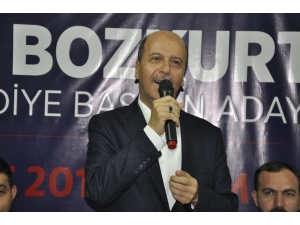 Başkan Bozkurt Vatandaşlarla Çay Sohbetinde Buluşmaya Devam Ediyor