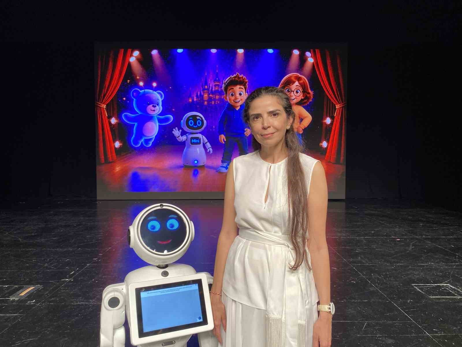 turkiye-nin-ilk-cocuk-robot-tiyatrosu-ekimde-sahnelerde