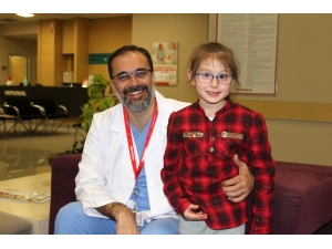 6 Buçuk Yaşındaki Seher Karaciğerindeki Kitlelerden Kurtuldu