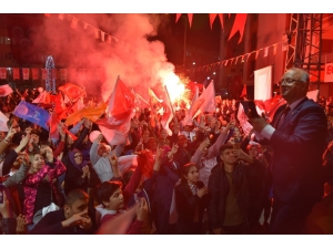 Başkan Kayda: “Salihli’nin Anahtarını Ehline Teslim Edeceğinizden Şüphem Yok”