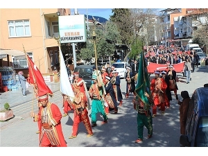 Osmaneli’nde Siyasi Partilerden Gövde Gösterisi