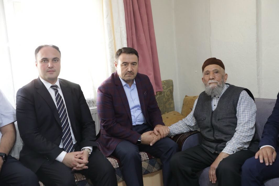 kutahya-valisi-gorev-gazisi-mehmet-torun-u-evinde-ziyaret-etti