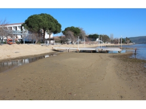 Erdek’te Deniz Çekilmesi Yaşanıyor