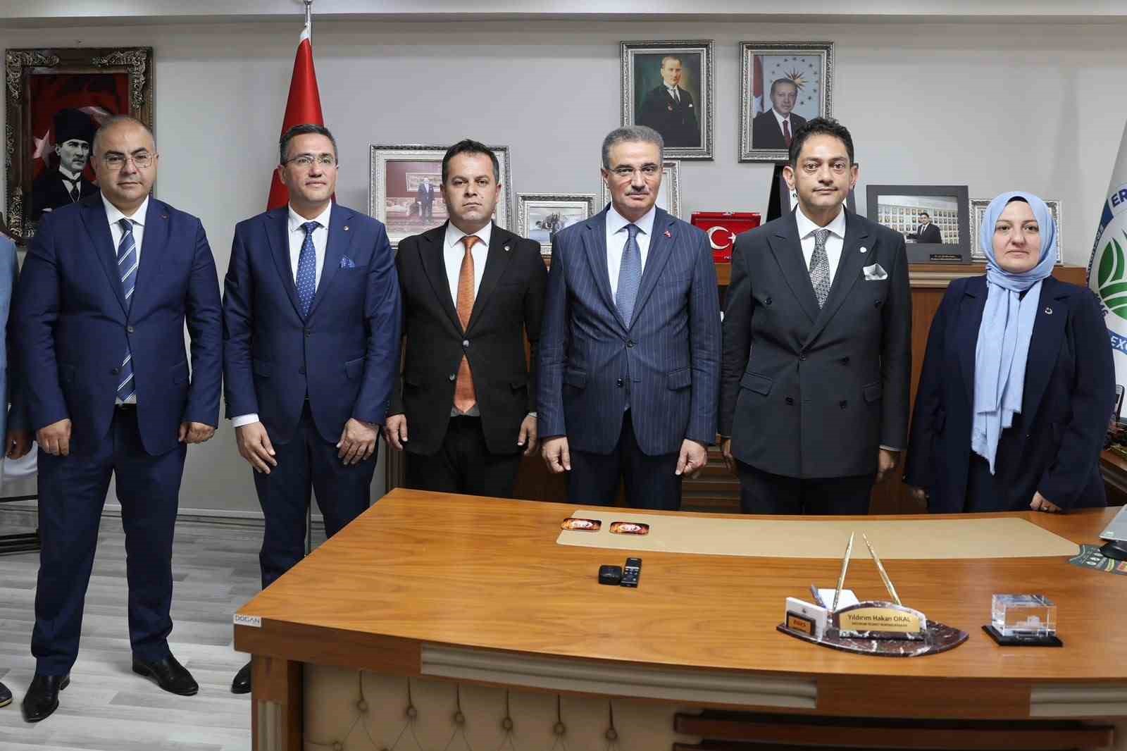 vali-aydin-barus-erzurum-ticaret-borsasi-nin-stratejik-projelerini-inceledi