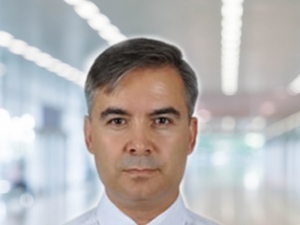 Göz Hastalıkları Uzmanı Op. Dr. Ataman Gençgönül: