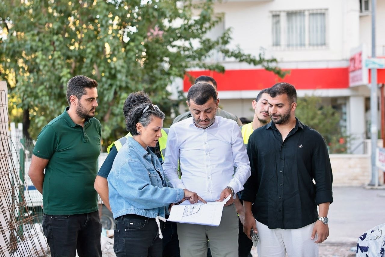 baskan-cavusoglu-ndan-kinikli-da-iki-onemli-projeye-yerinde-inceleme
