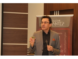 Gaziantep Yemekleriyle Sağlıklı Genç Ve Formda Kalmanın Yöntemleri