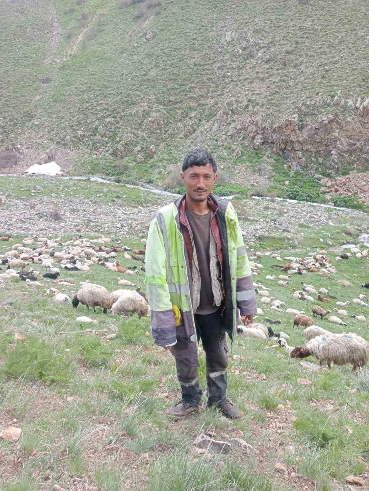 agri-da-kacan-cinayet-zanlisi-jandarma-kontrol-noktasinda-yakalandi