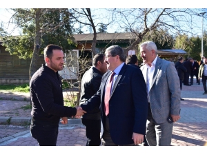 Başkan Can, S Plakalı Minibüsçüler Ve Fabrika İşçileri İle Bir Araya Geldi