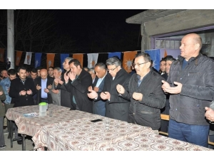 Karatepeliler Cumhur İttifakı Adayı Güler’i Bağılarına Bastı