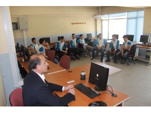 Burdurlu Öğrenciler Staj İçin Macaristan’a Gidecek