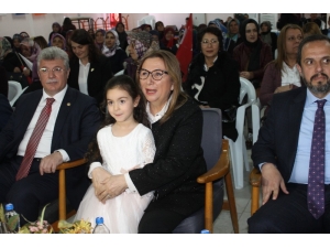 Bakan Pekcan: "Ülkemizi Bir Üst Lige Taşıyacağız"