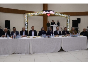 Bakan Selçuk, Siirt’te İş Adamlarıyla Bir Araya Geldi