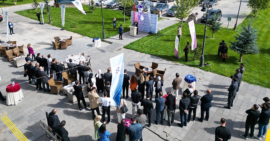 etu-de-5-yillik-tam-akreditasyon-icin-kutlama-programi-duzenlendi