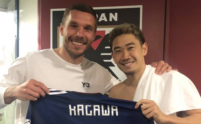 Podolski Ve Kagawa'nın Sürpriz Buluşması