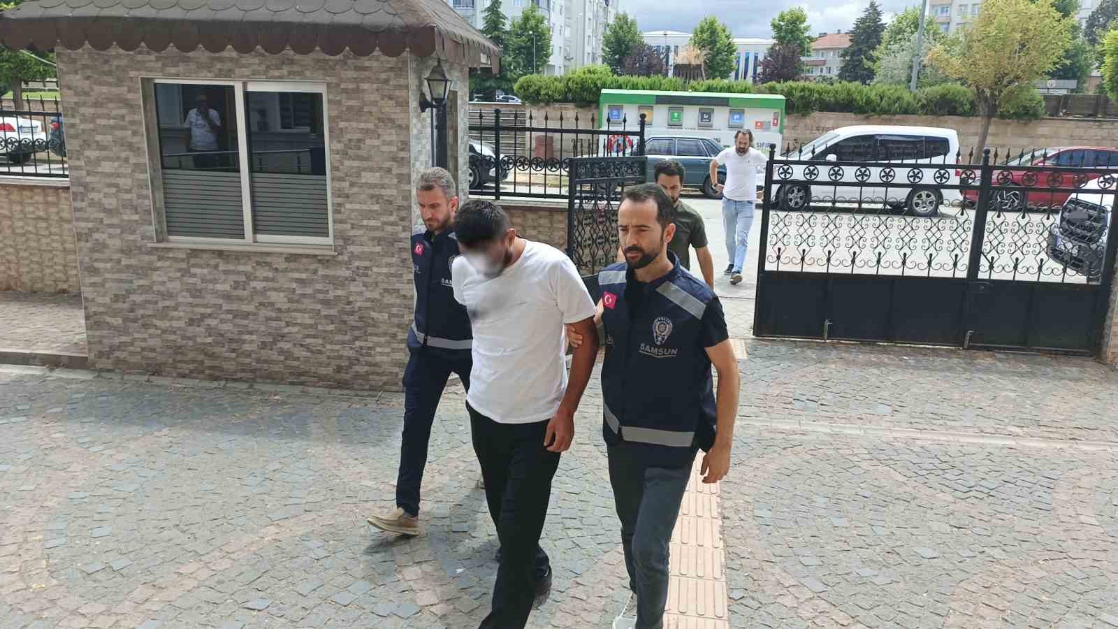 bafra-da-pes-pese-operasyonlar-metamfetaminle-yakalandilar