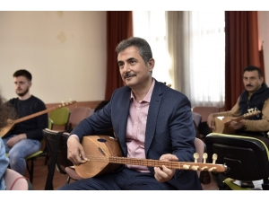 Ak Parti Mamak Belediye Başkan Adayı Köse’den Kültür Merkezine Ziyaret