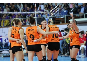Eczacıbaşı Vitra, Play-off Maçlarına Başlıyor