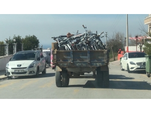 Chp’li Yalova Belediyesi’nde Skandal...bakanlığın Hibe Bisikletlerine Kendi Adaylarının İsmini Yazdılar