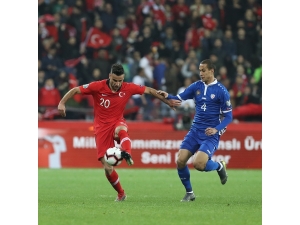 Kayserispor’da Milliler Dönüyor