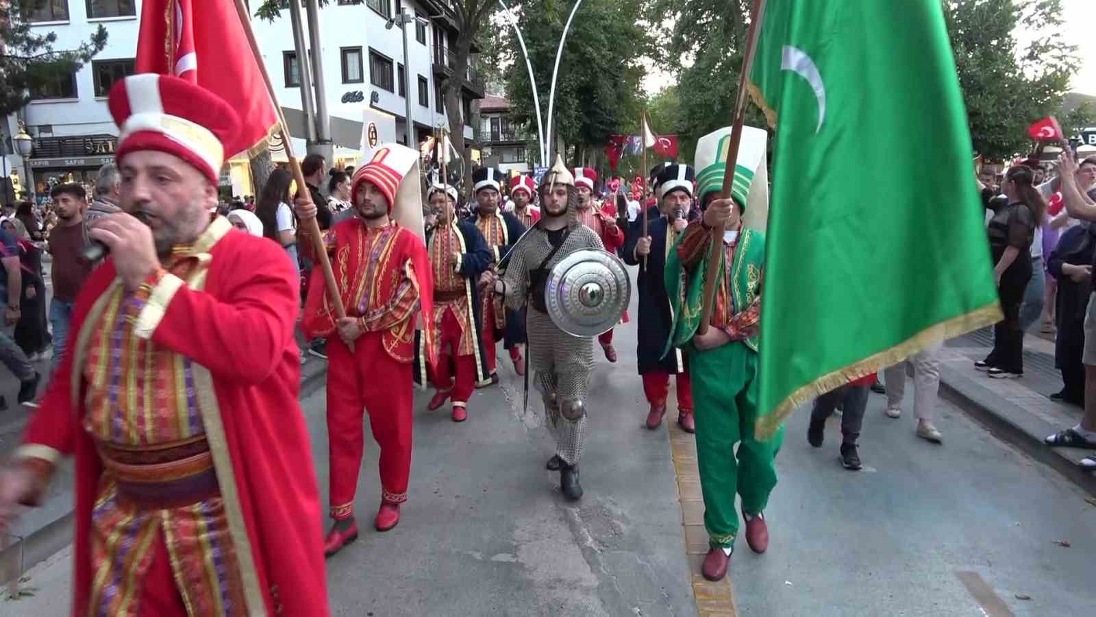 amasya-da-mehterli-milli-irade-yuruyusu-yapildi